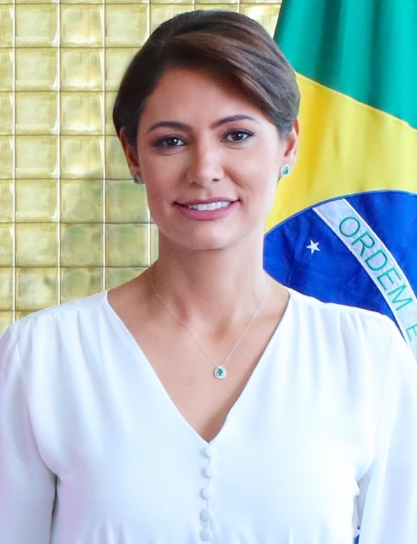 Michelle Bolsonaro ex-primeira-dama e pré-candidata ao Senado
